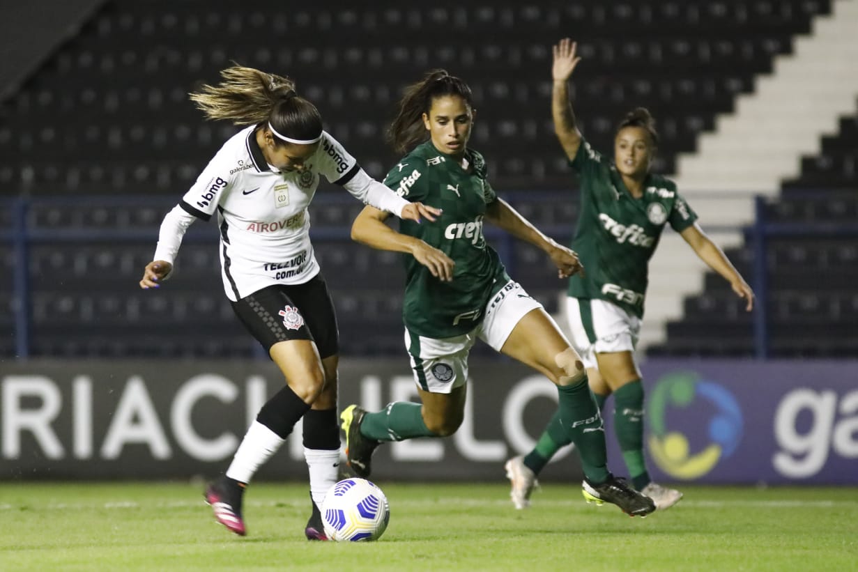 É CAMPEÃO! – Futebol Feminino do Timão supera o Palmeiras e conquista o  Brasileirão Feminino de 2021